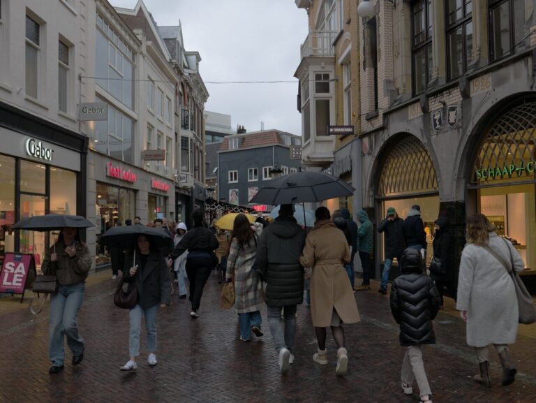 Kathedraaltoren beklimmen — Attracties in Roermond